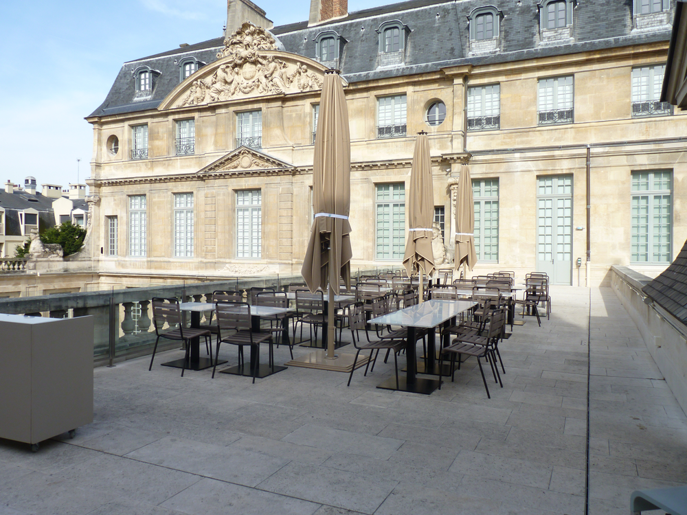 Café-sur-le-toit_web